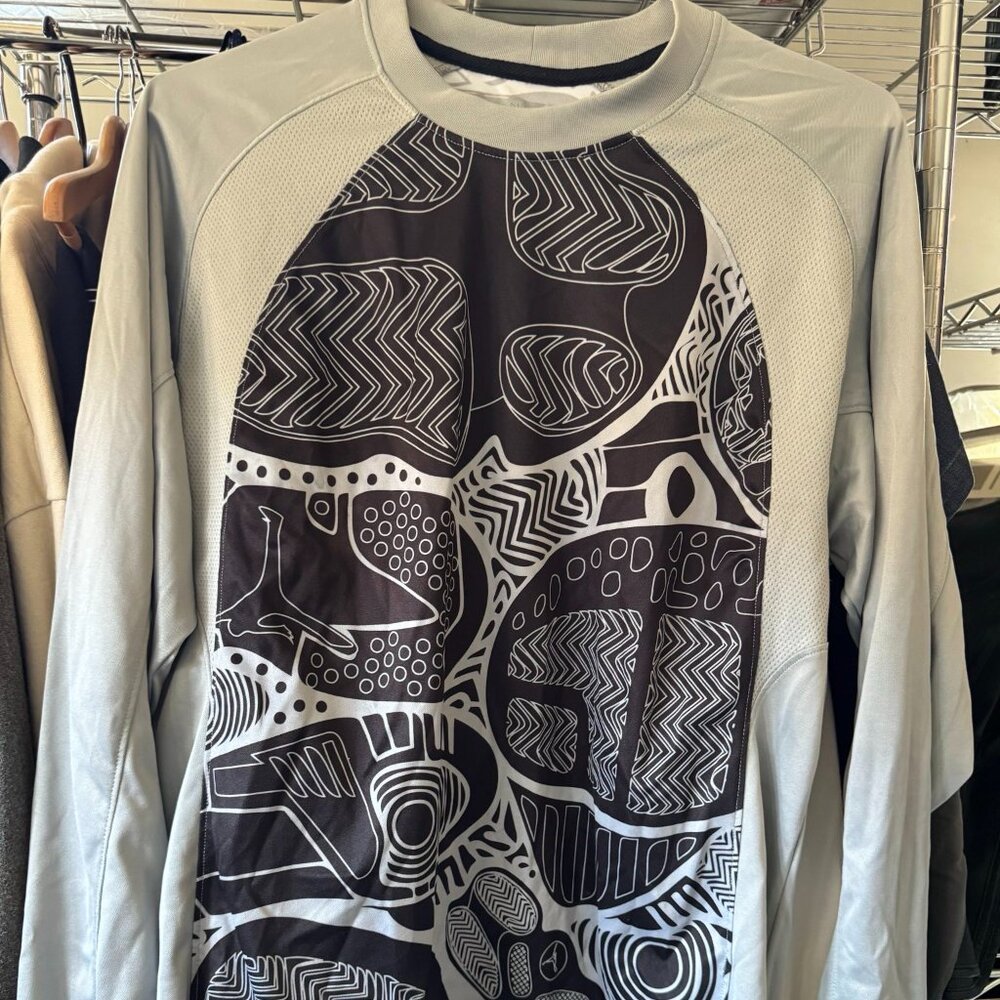 Jordan Training Abstract Outsole Graphic Long Sleeve‎ Shirt Gray XL